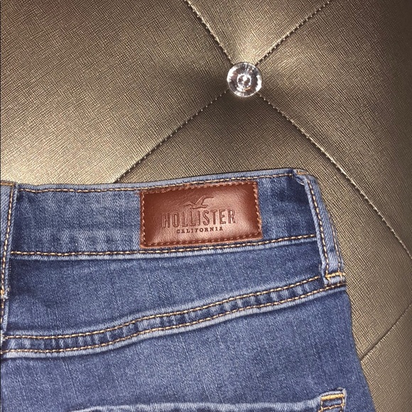 Hollister High Rise Super Skinny Jeans - Picture 4 of 5